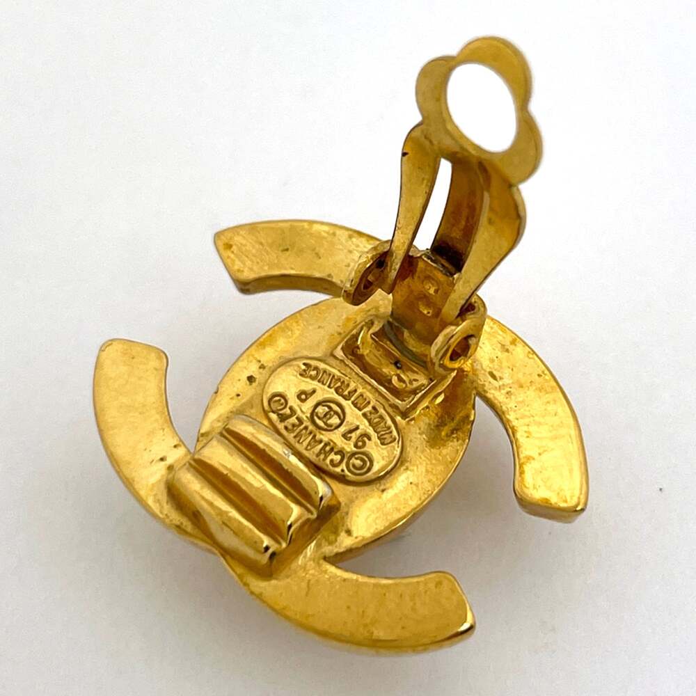 Chanel Cc Logo Turnlock Clip-On #247041C10B - Picture 3 of 6